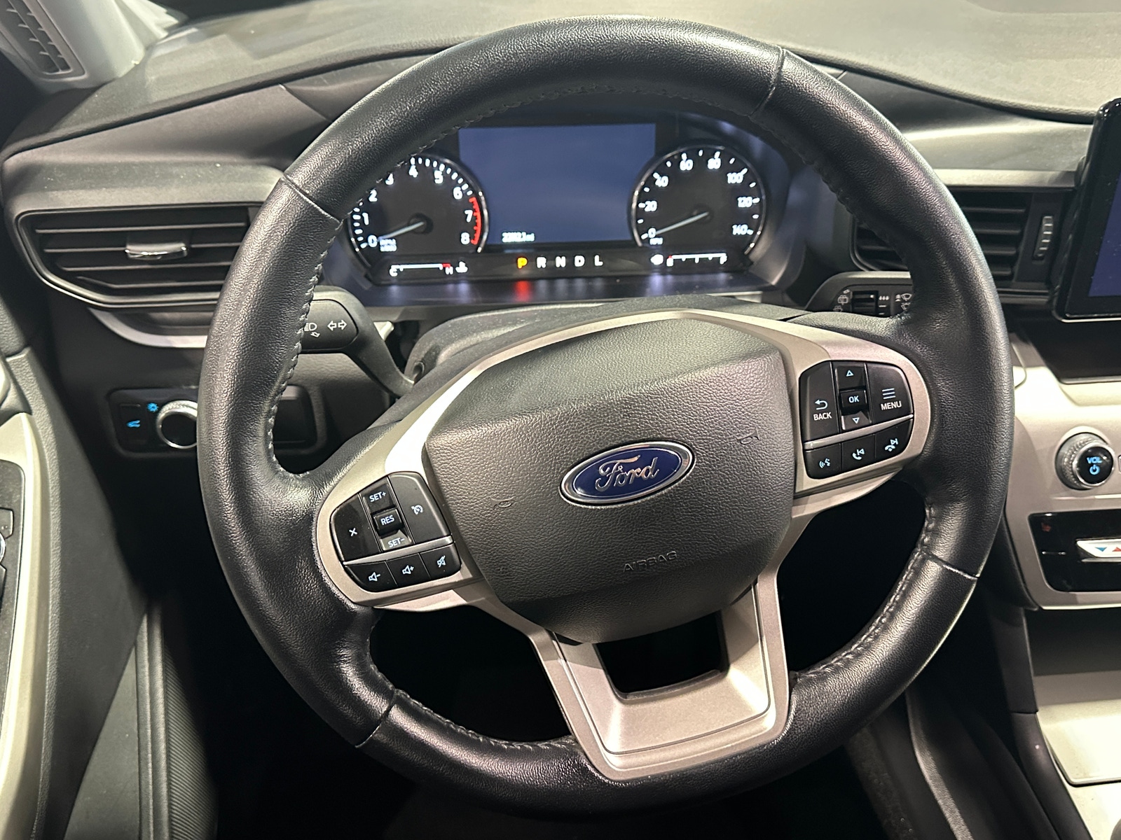 Thumbnail: 2022 Ford Explorer - 5