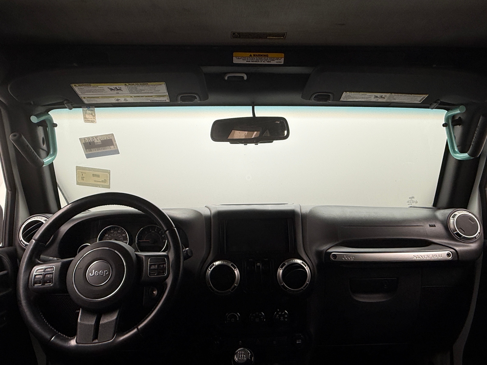 Thumbnail: 2017 Jeep Wrangler - 3