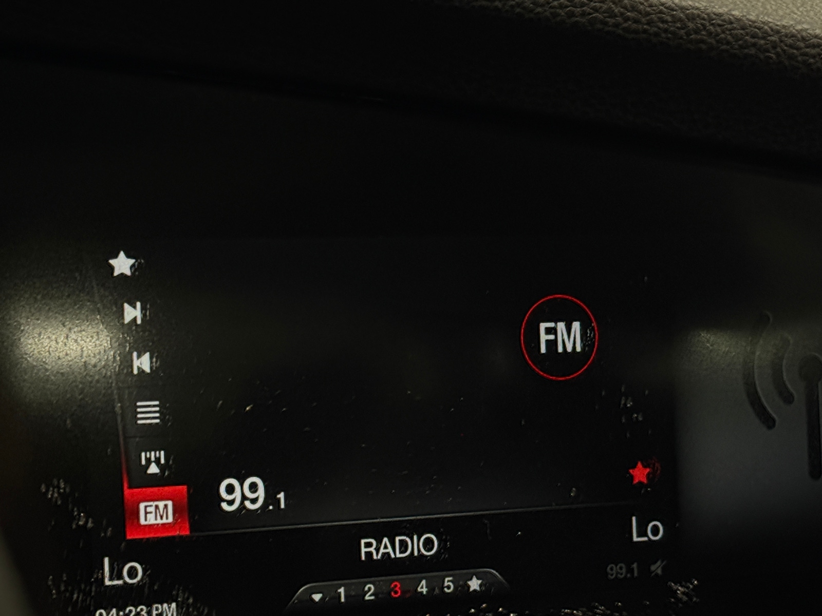 Thumbnail: 2018 Alfa Romeo Giulia - 3