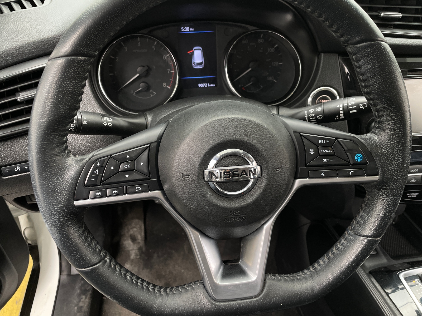 Thumbnail: 2019 Nissan Rogue - 4