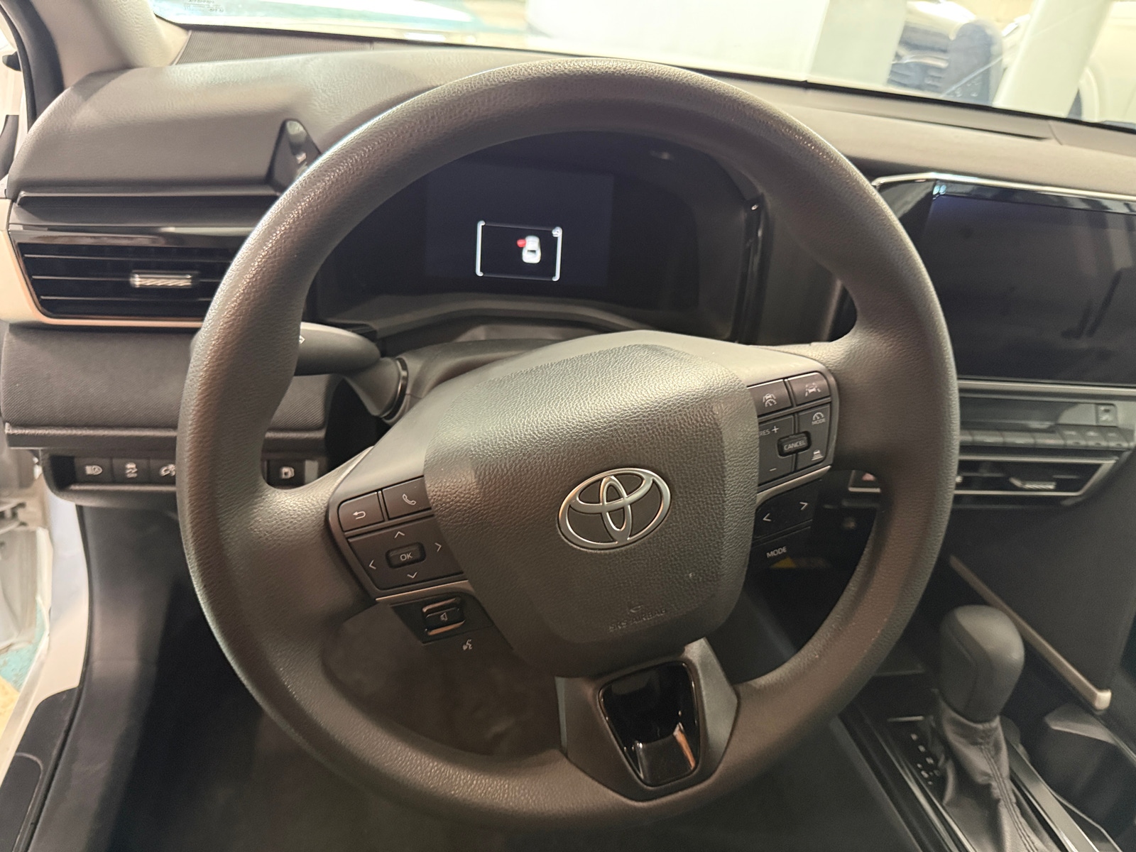 Thumbnail: 2025 Toyota Camry - 5