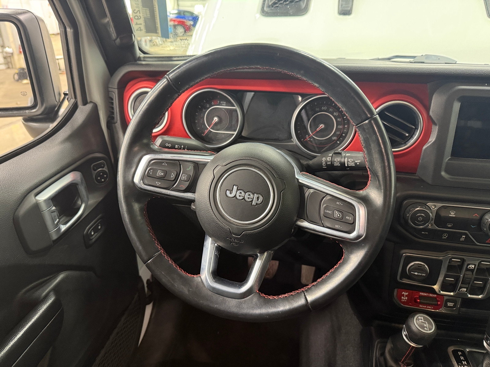 Thumbnail: 2020 Jeep Wrangler - 5