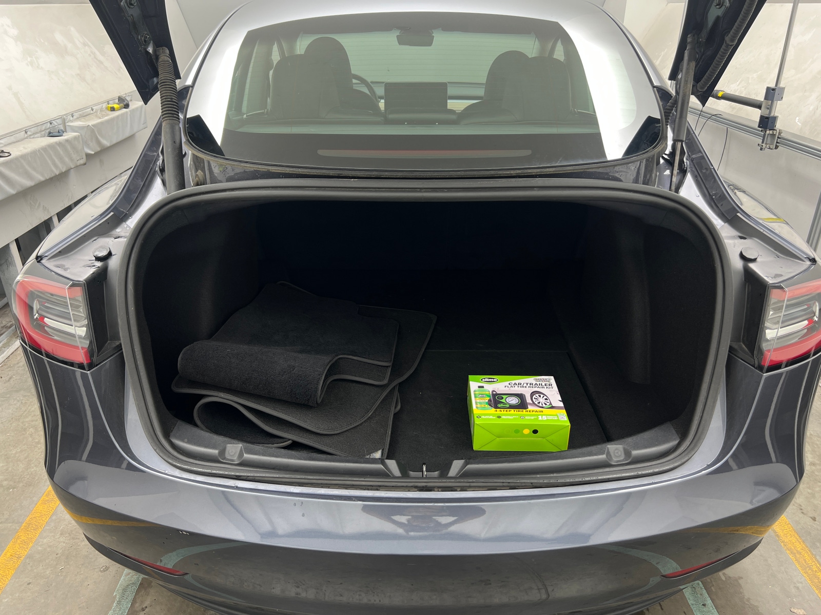 Thumbnail: 2023 Tesla Model 3 - 6