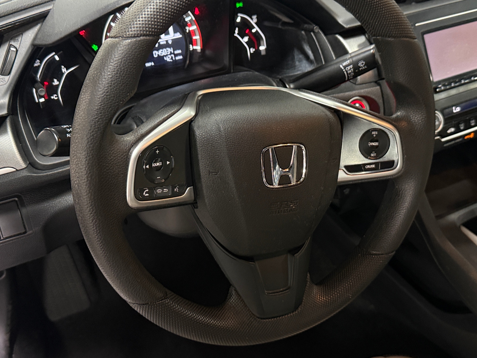 Thumbnail: 2017 Honda Civic - 4