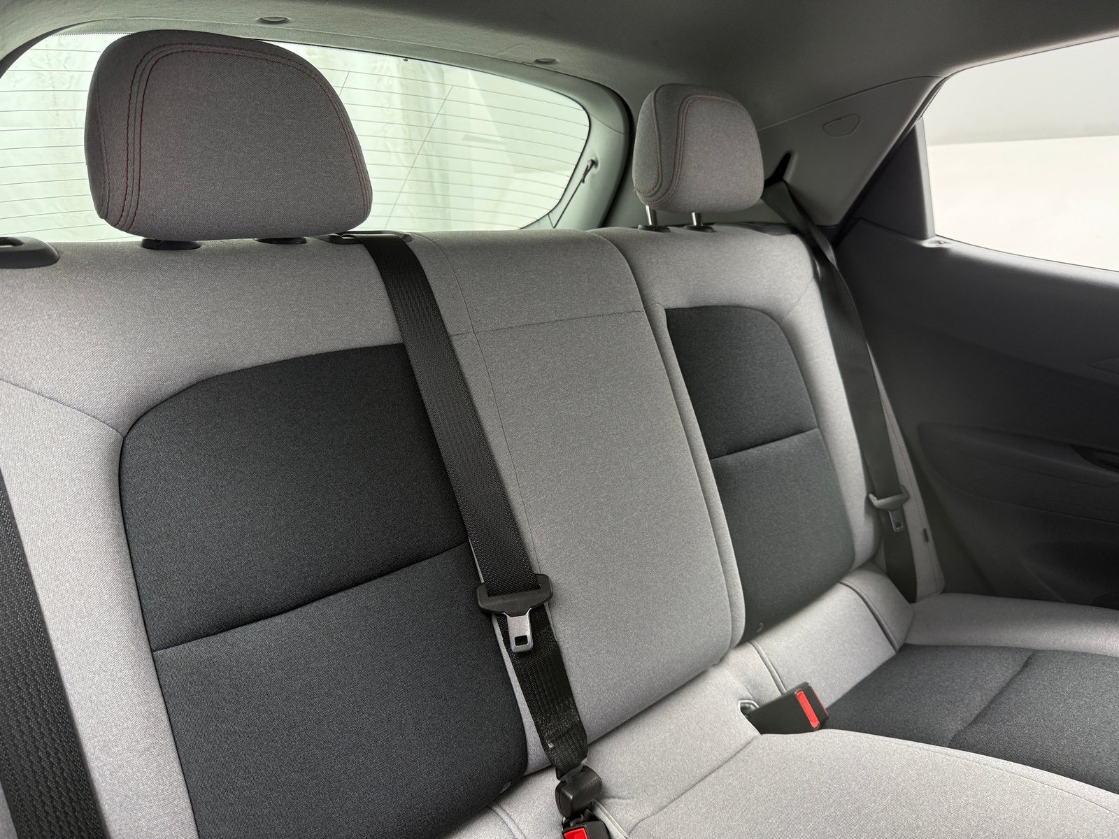 Thumbnail: 2017 Chevrolet Bolt EV - 6