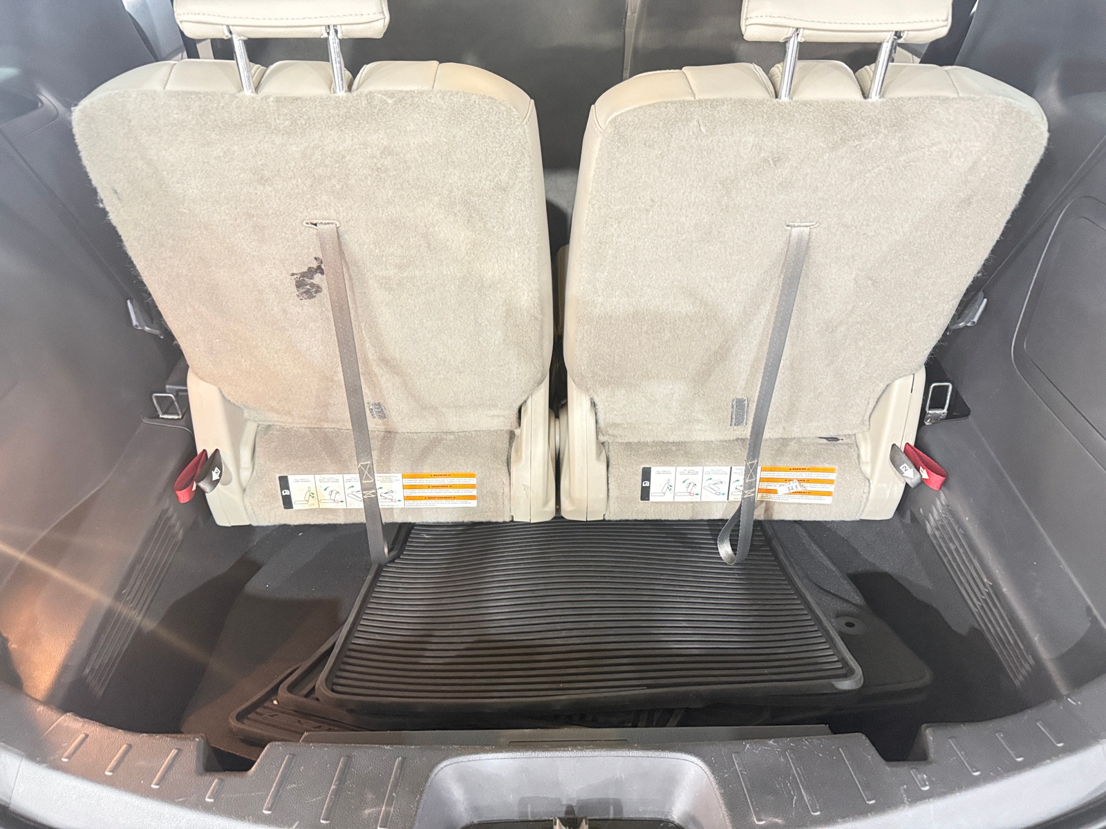 Thumbnail: 2015 Ford Explorer - 7