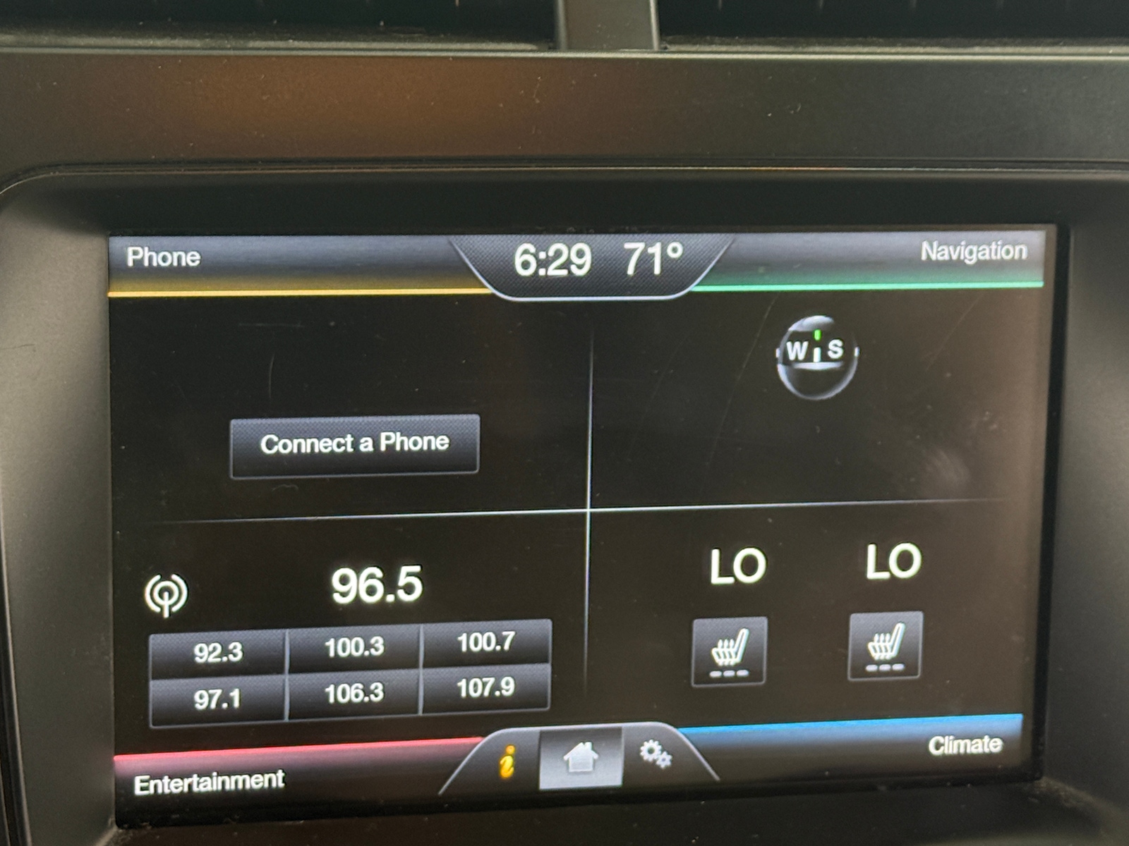 Thumbnail: 2015 Ford Explorer - 4