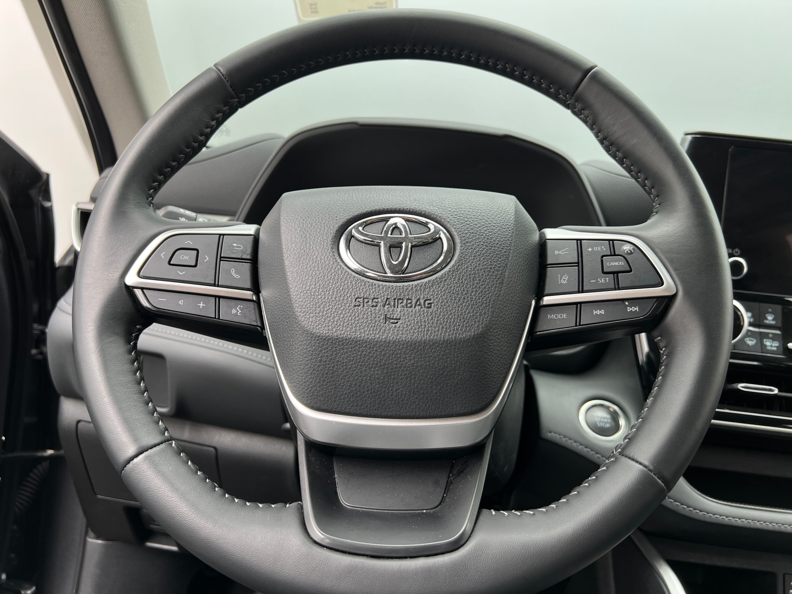 Thumbnail: 2025 Toyota Highlander - 5