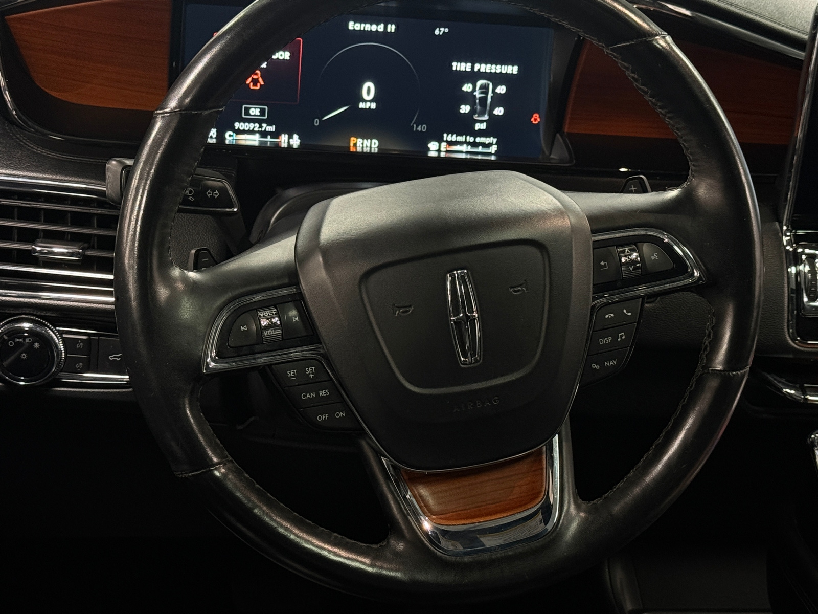 Thumbnail: 2019 Lincoln Navigator L - 4