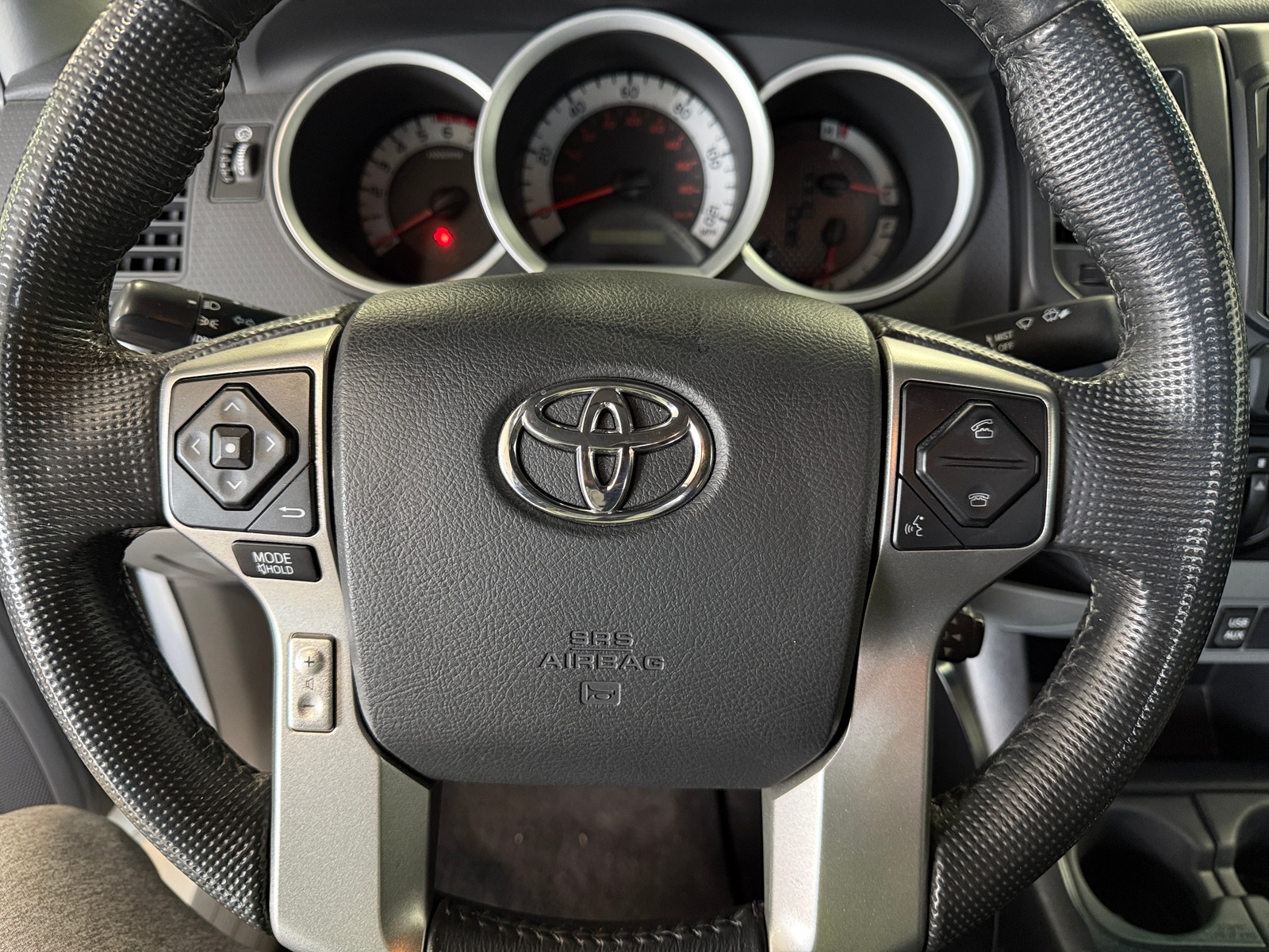 Thumbnail: 2014 Toyota Tacoma - 5