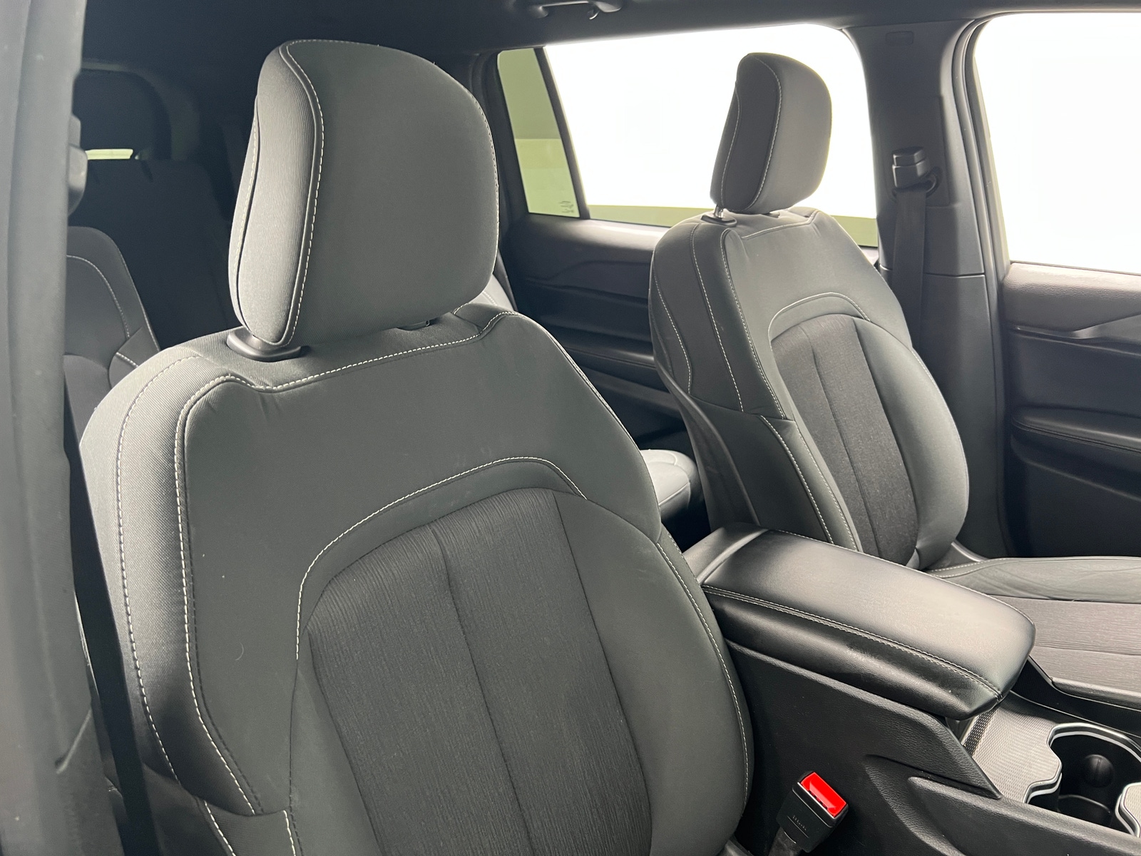 Thumbnail: 2025 Jeep Grand Cherokee L - 2