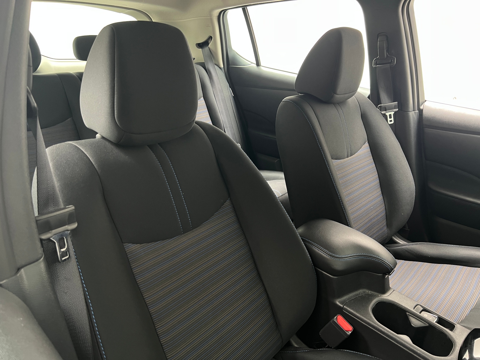 Thumbnail: 2025 Nissan Leaf - 2