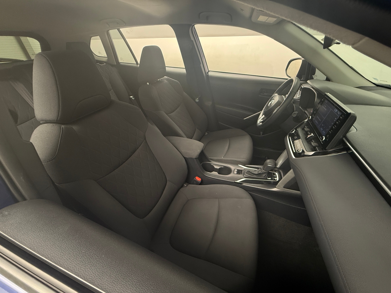 Thumbnail: 2022 Toyota Corolla Cross - 2