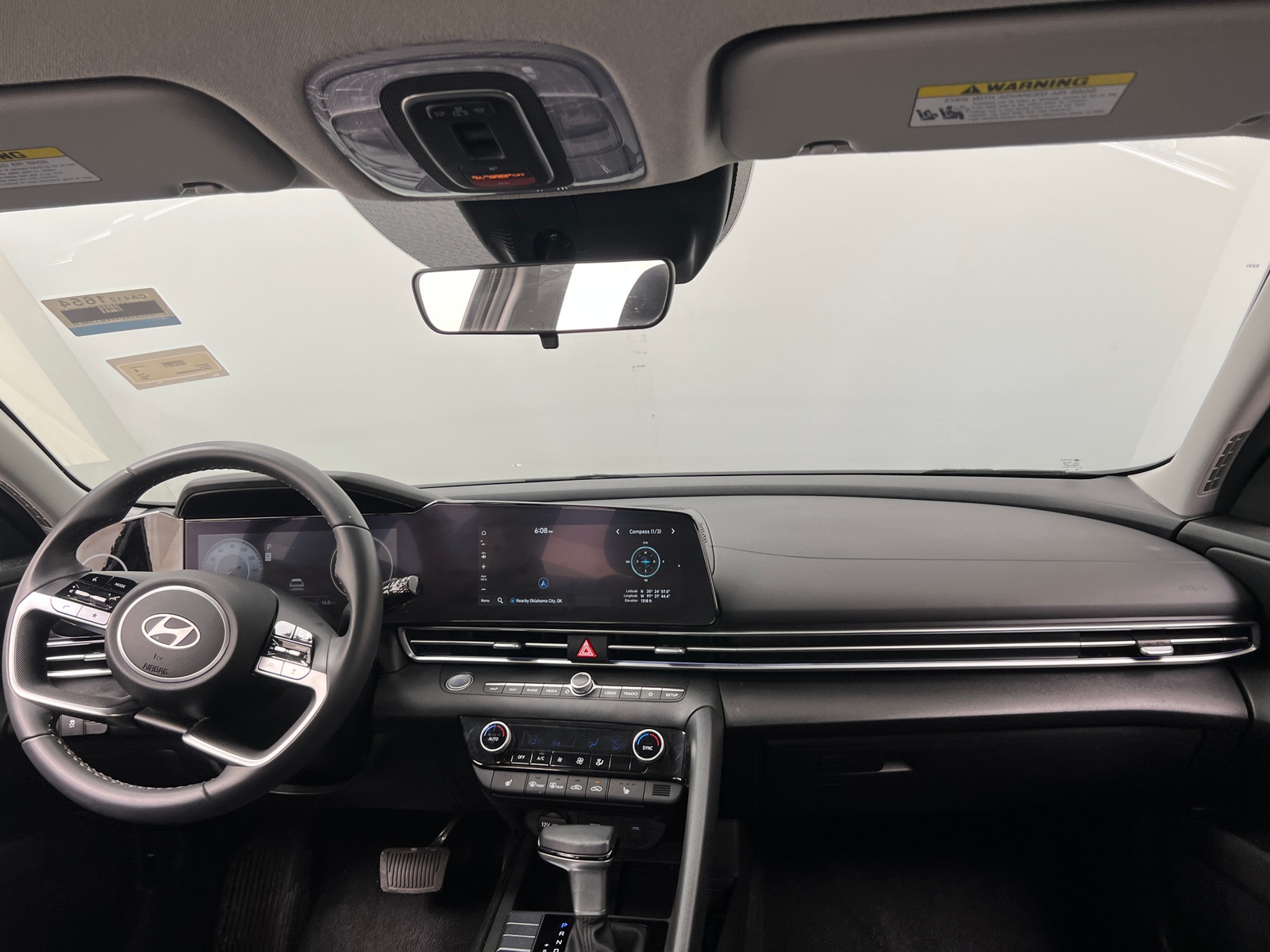 Thumbnail: 2025 Hyundai Elantra - 3