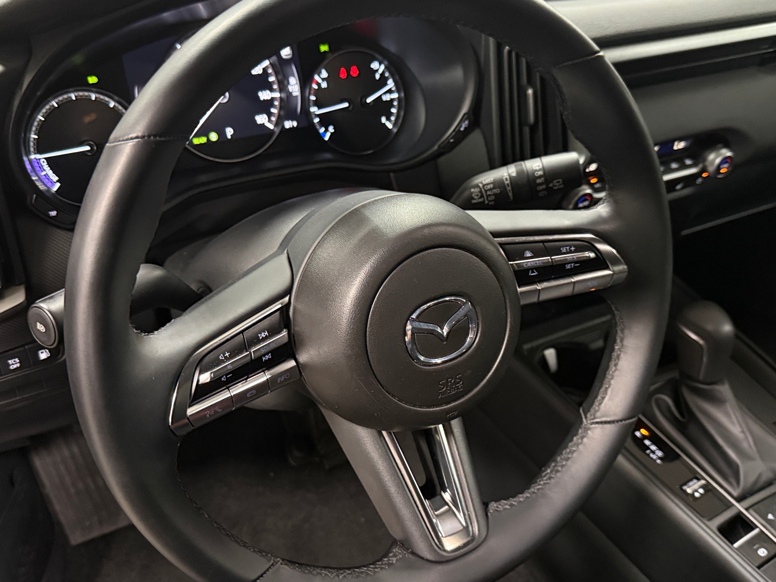 Thumbnail: 2025 Mazda CX-50 - 4