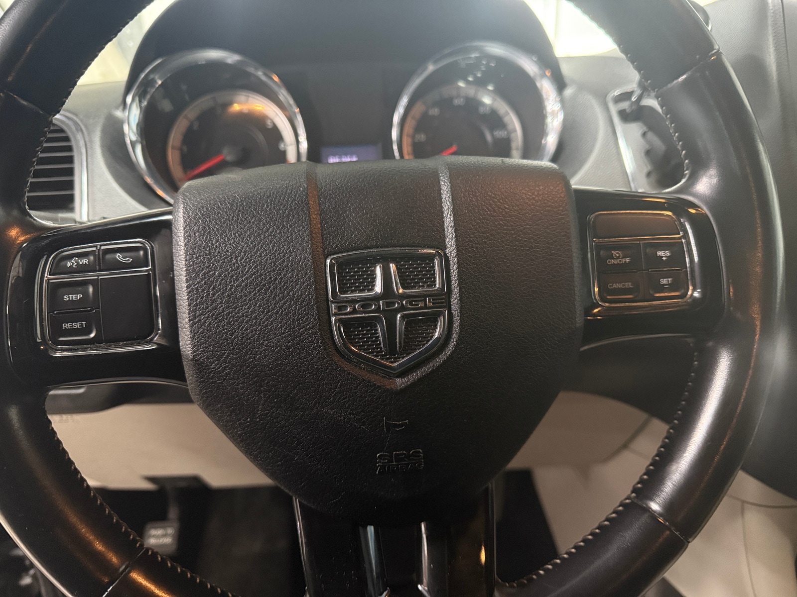 Thumbnail: 2020 Dodge Grand Caravan - 4