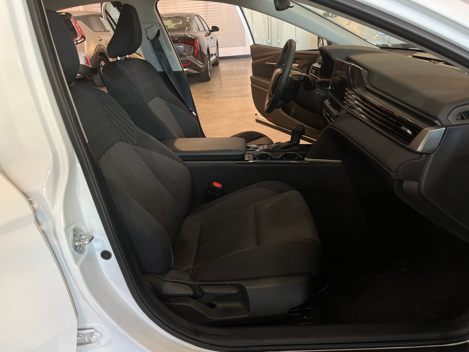 Thumbnail: 2025 Toyota Camry - 2