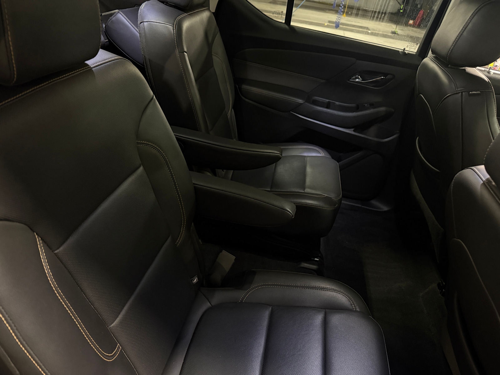 Thumbnail: 2020 Chevrolet Traverse - 5