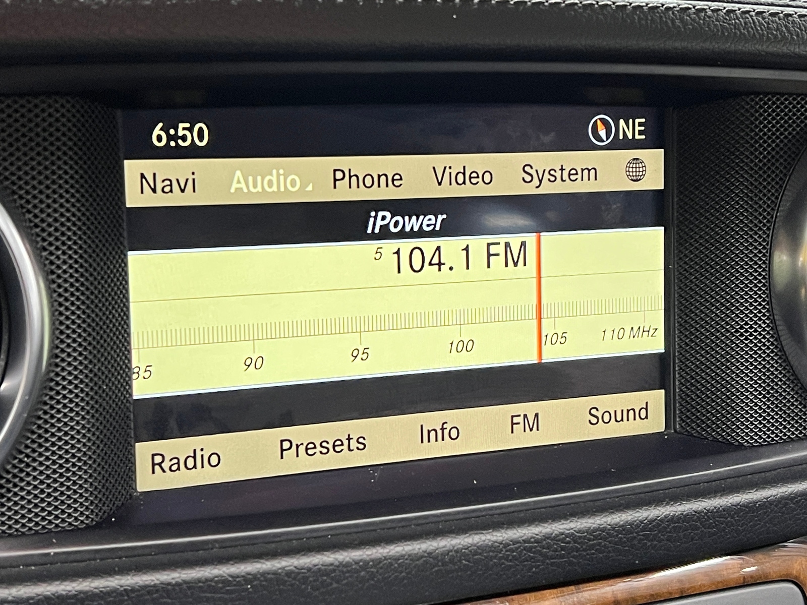 Thumbnail: 2013 Mercedes-Benz SL-Class - 3