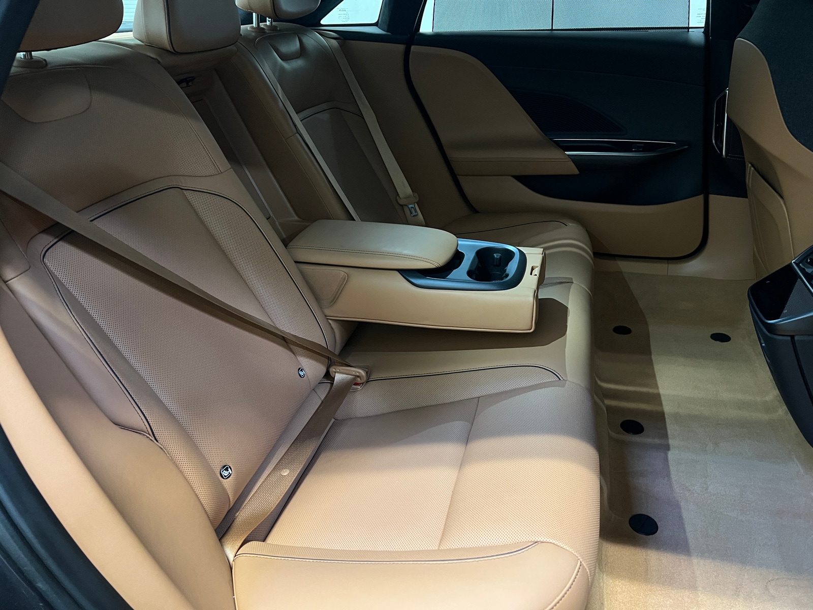 Thumbnail: 2023 Lucid Air - 5