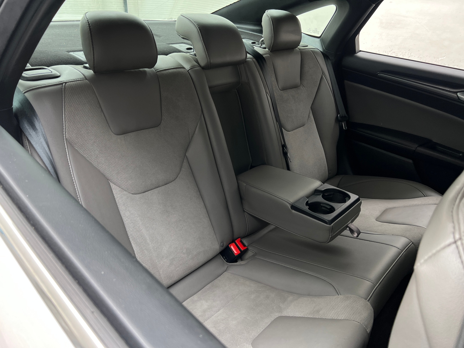 Thumbnail: 2017 Ford Fusion - 5