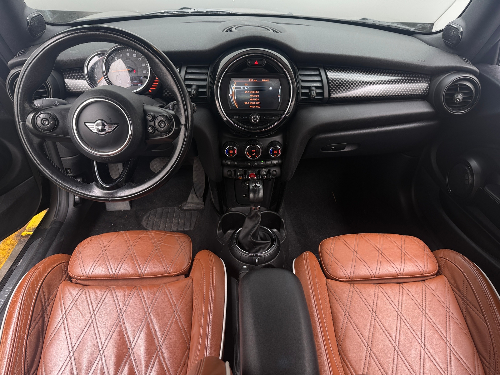 Thumbnail: 2017 MINI Cooper Convertible - 3