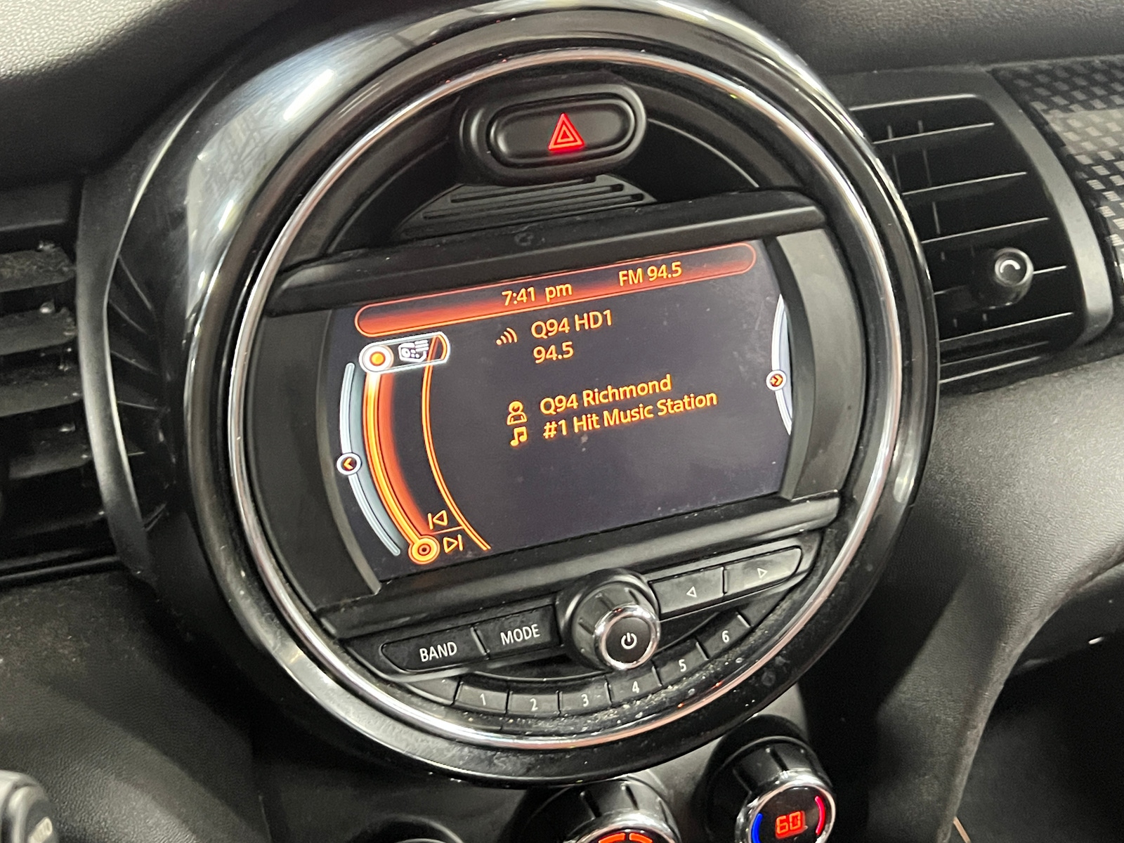 Thumbnail: 2017 MINI Cooper Convertible - 4