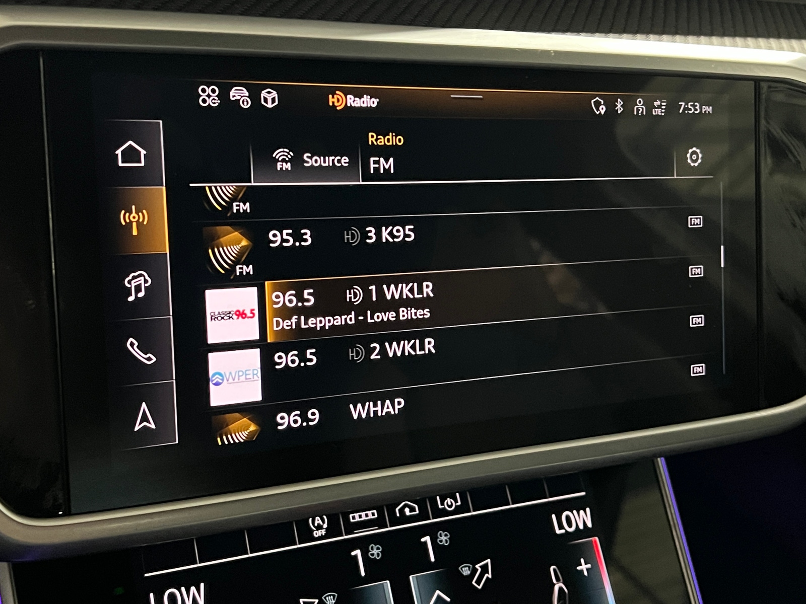 Thumbnail: 2024 Audi RS 6 - 3