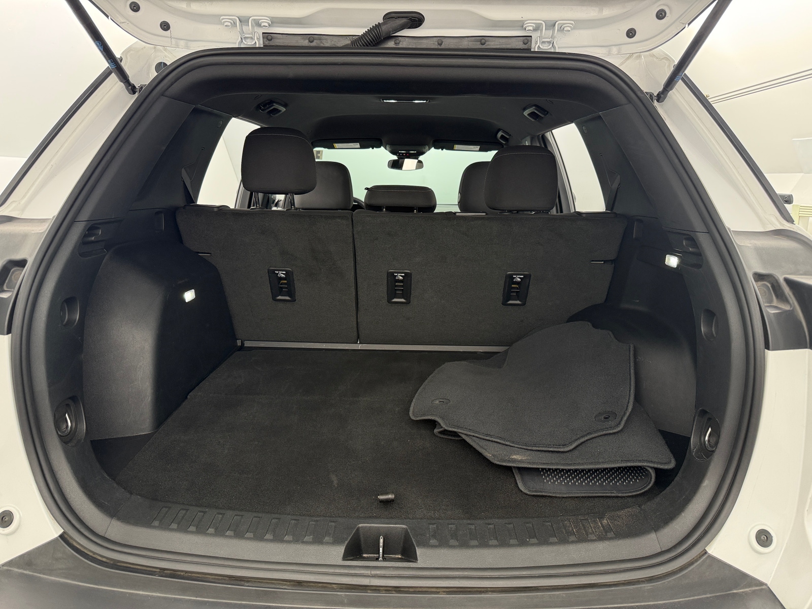 Thumbnail: 2025 Chevrolet Equinox - 7