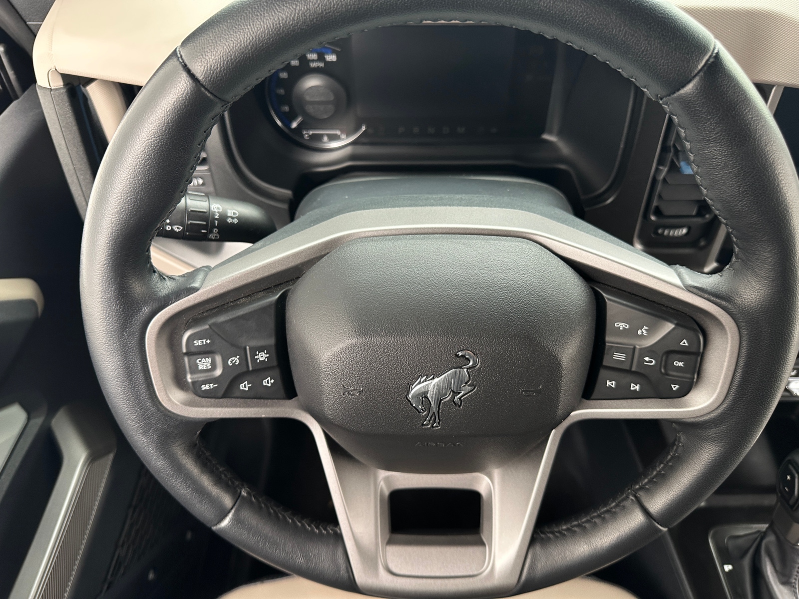 Thumbnail: 2022 Ford Bronco - 5