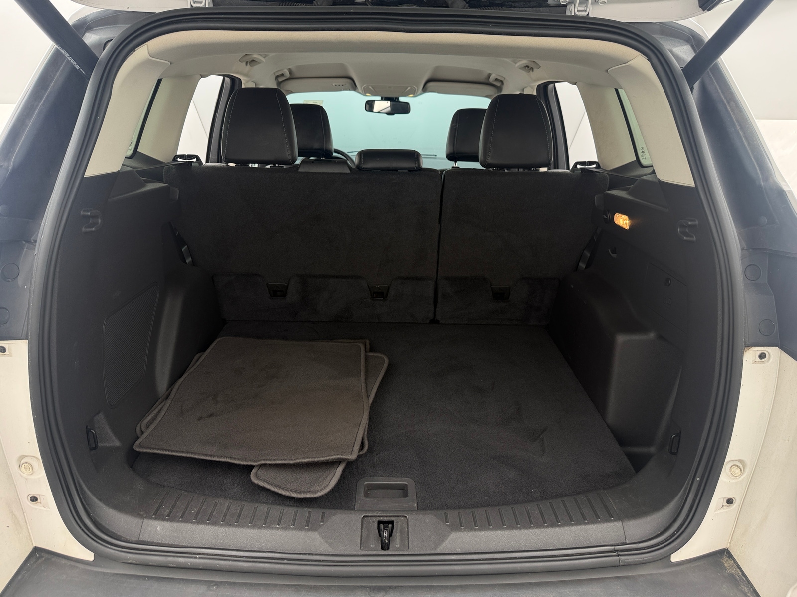 Thumbnail: 2016 Ford Escape - 6