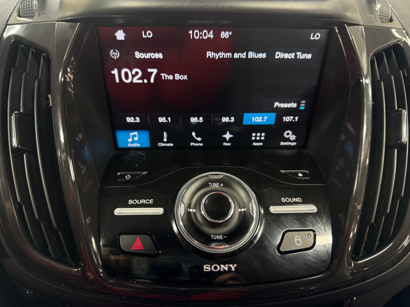 Thumbnail: 2016 Ford Escape - 3