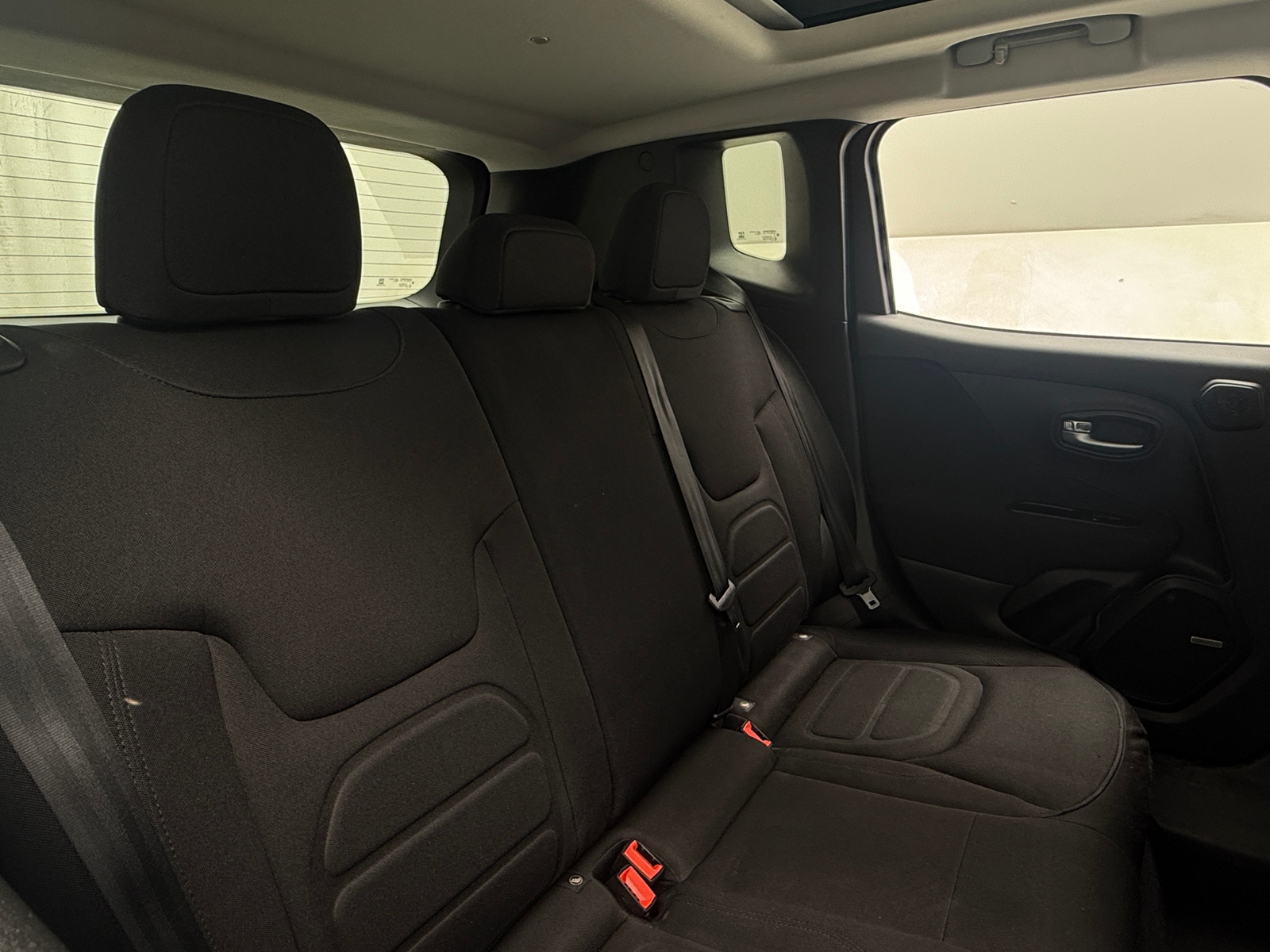 Thumbnail: 2021 Jeep Renegade - 6