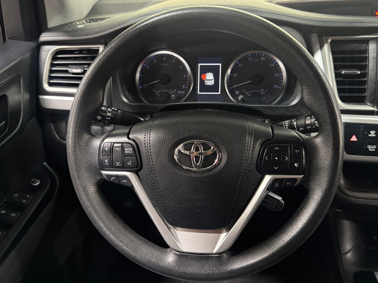 Thumbnail: 2018 Toyota Highlander - 5