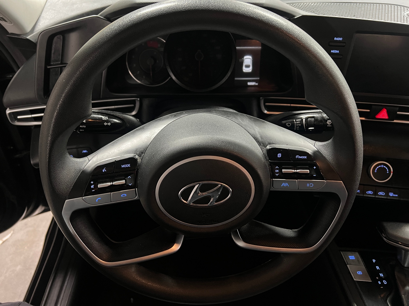 Thumbnail: 2021 Hyundai Elantra - 5
