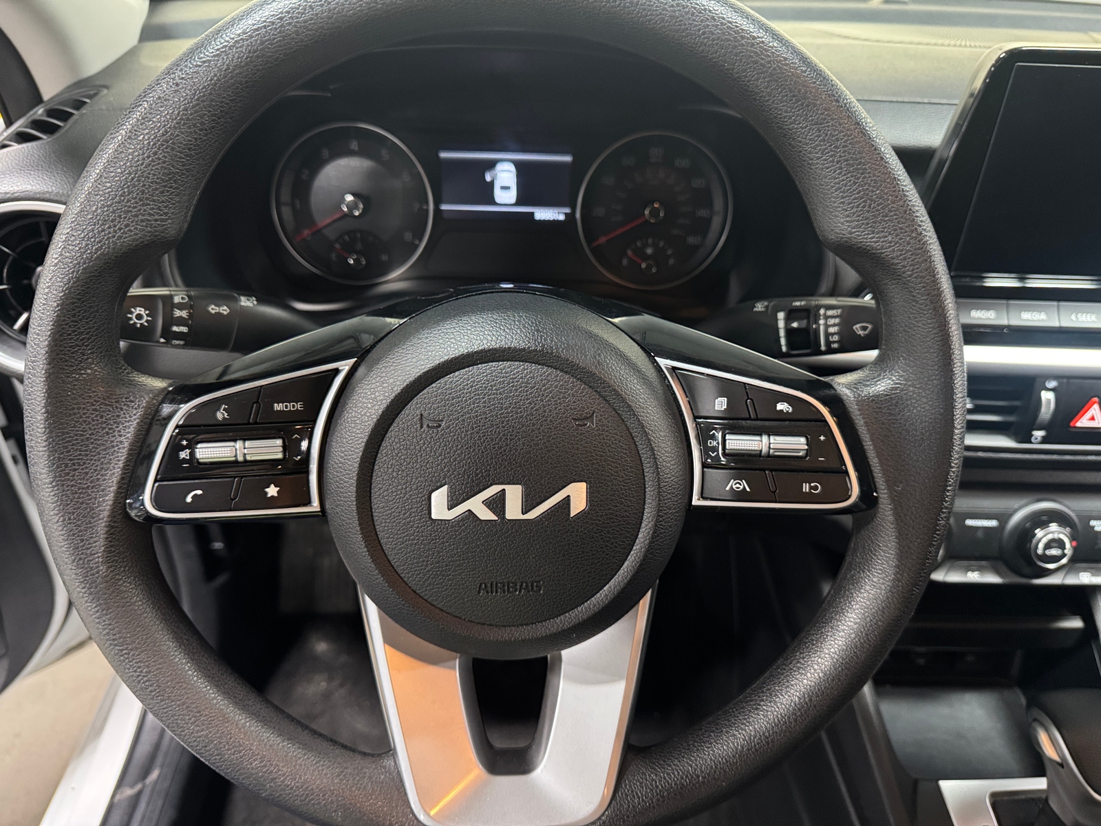 Thumbnail: 2024 Kia Forte - 5