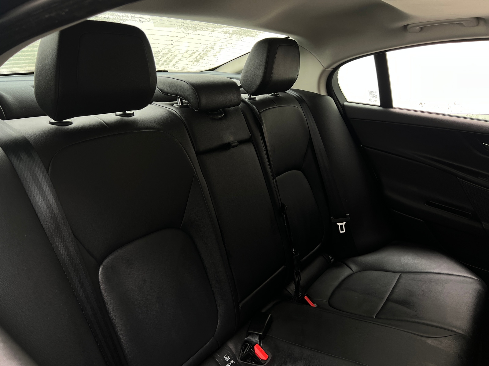 Thumbnail: 2017 Jaguar XE - 5