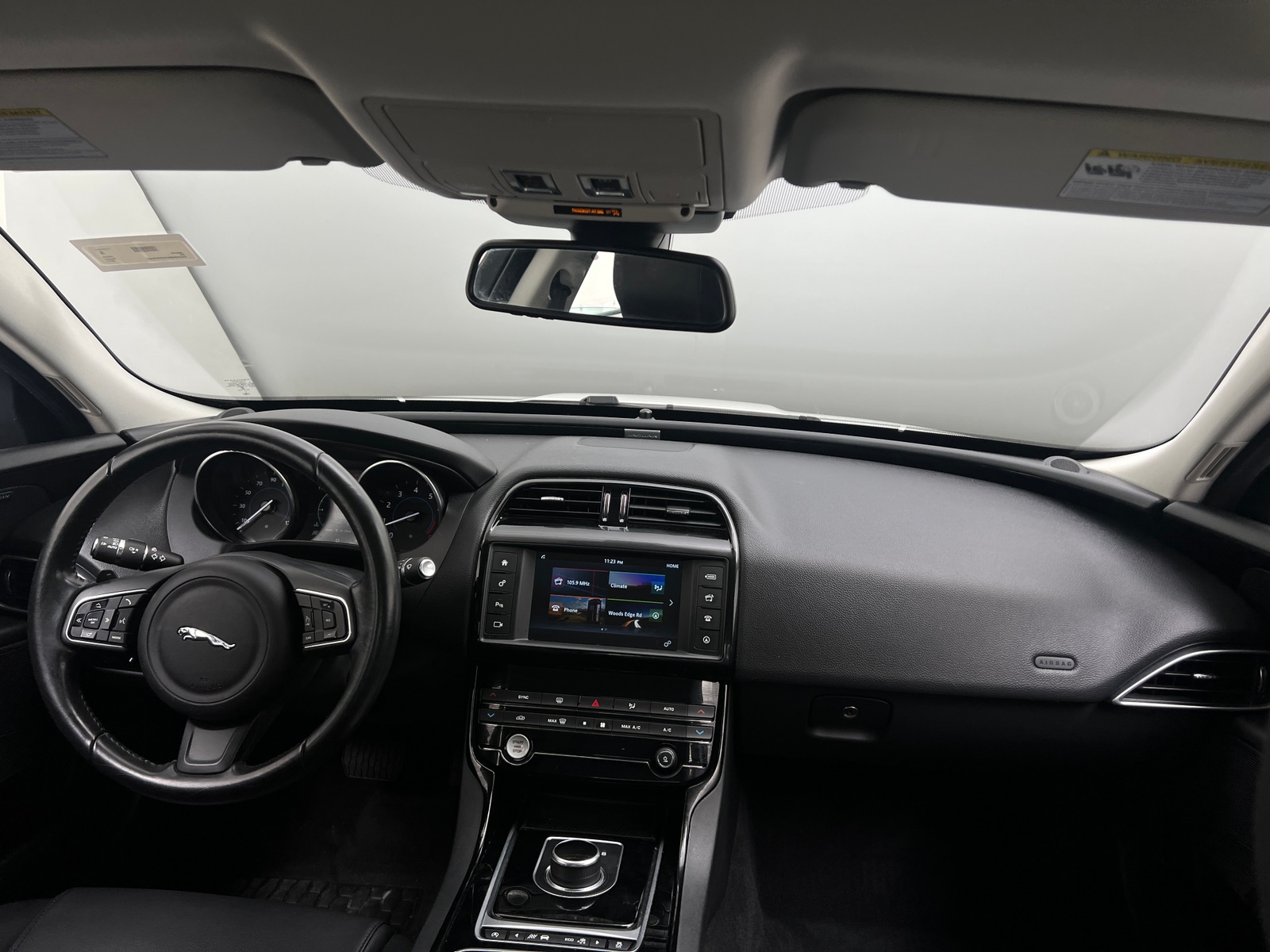 Thumbnail: 2017 Jaguar XE - 2