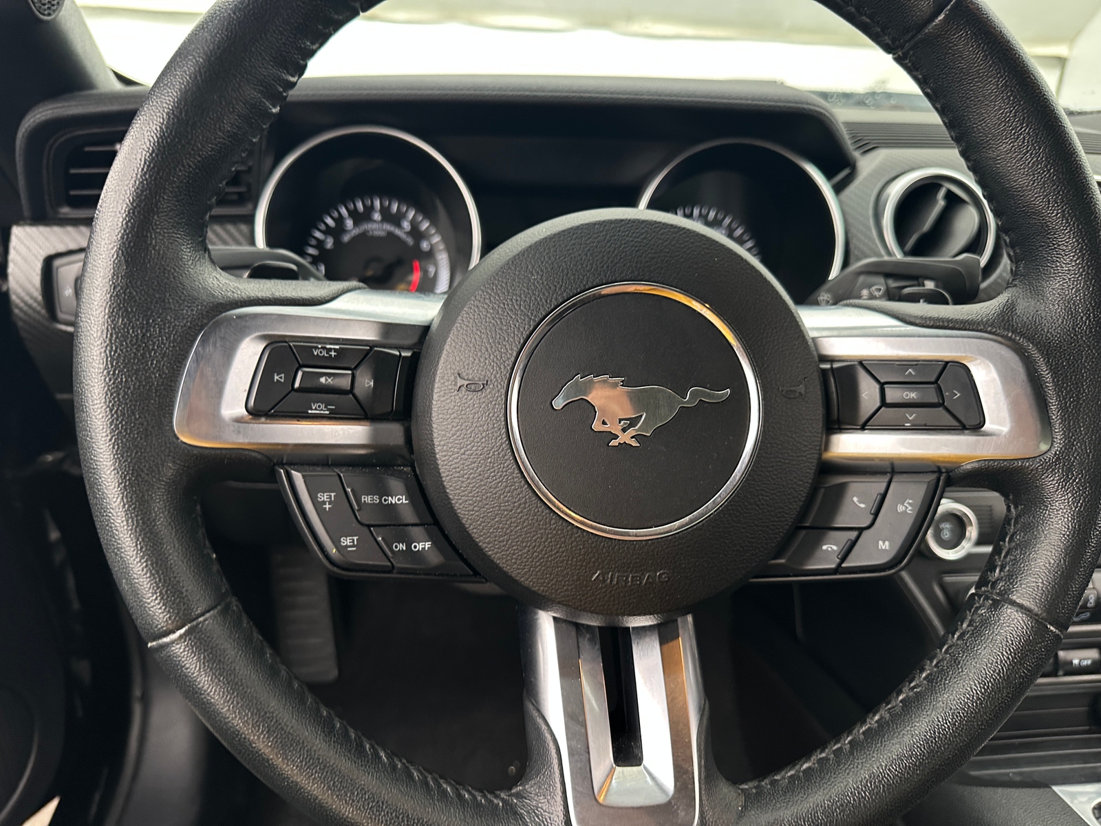 Thumbnail: 2019 Ford Mustang - 4