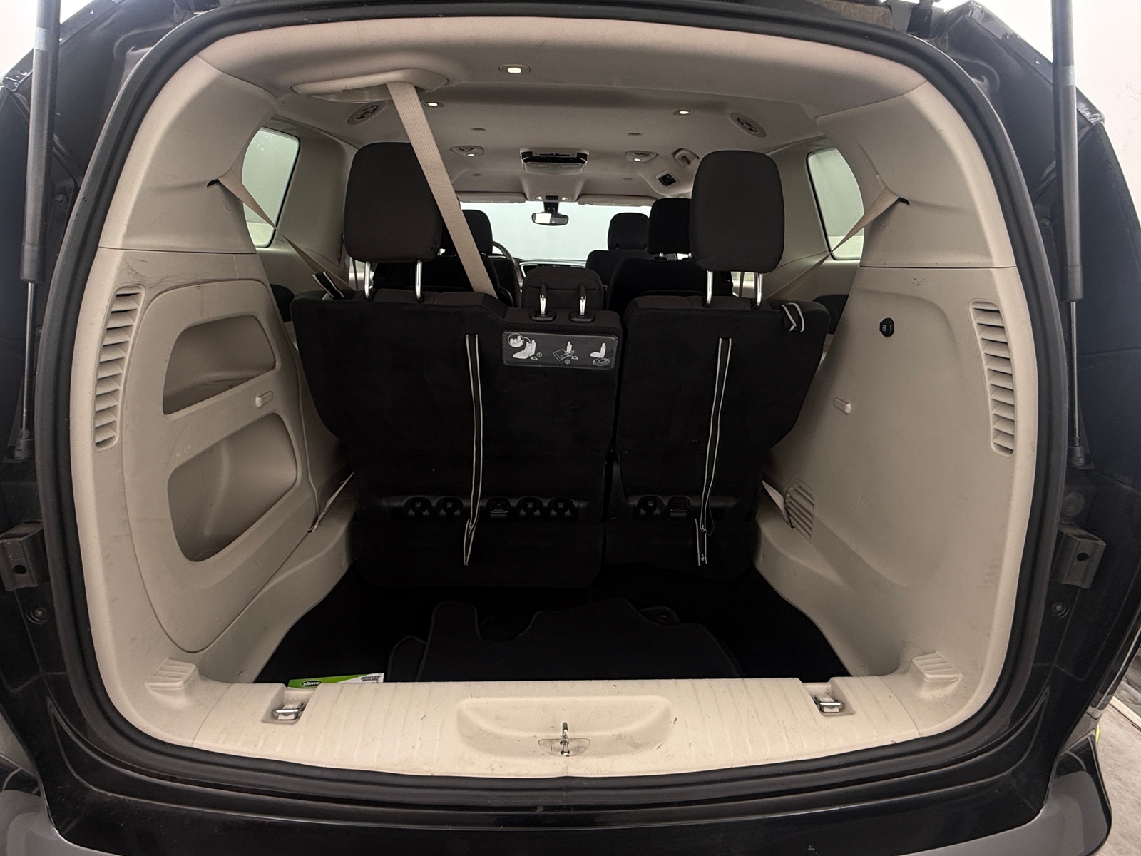 Thumbnail: 2017 Chrysler Pacifica - 7