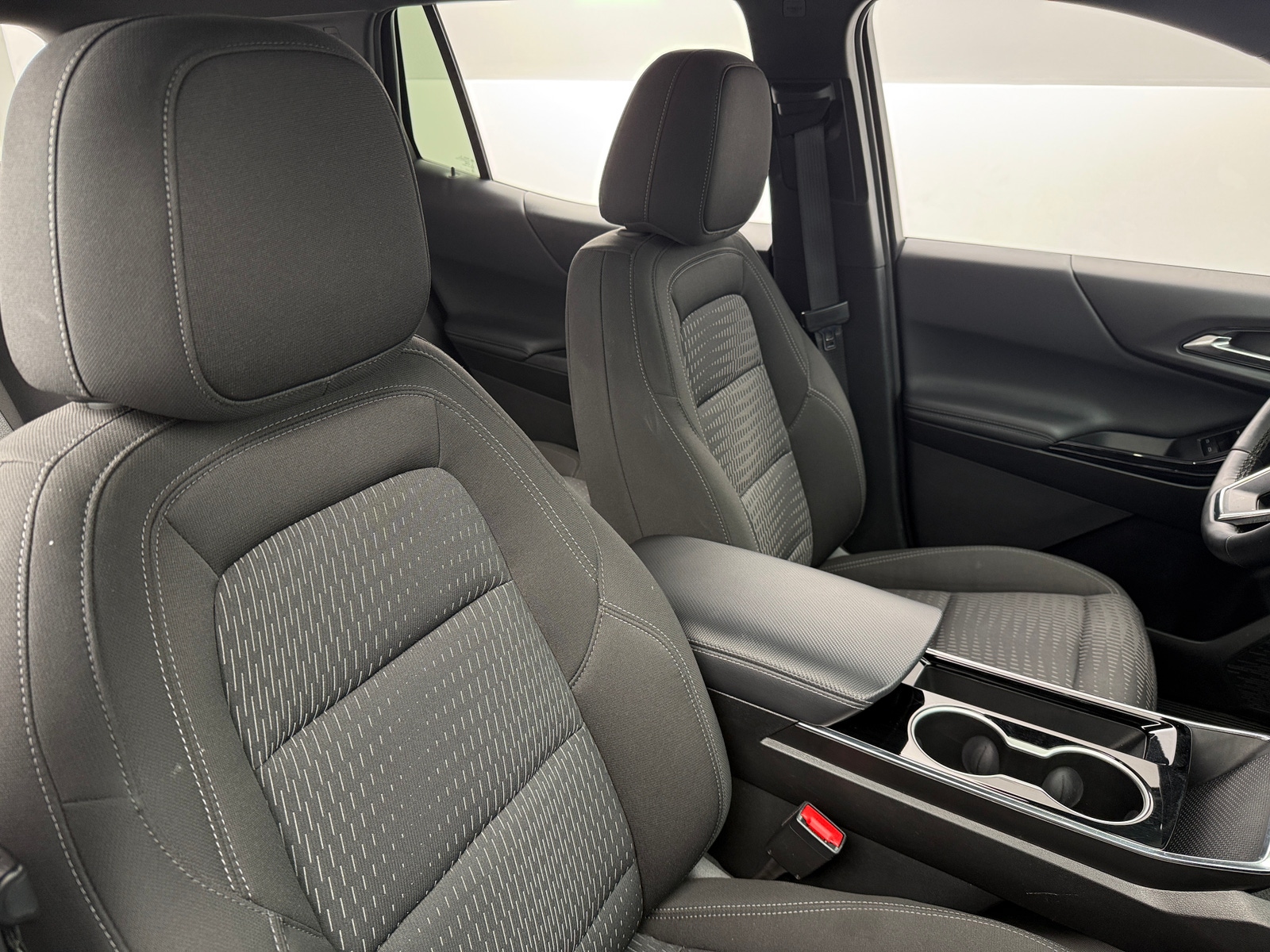 Thumbnail: 2025 Chevrolet Equinox - 2