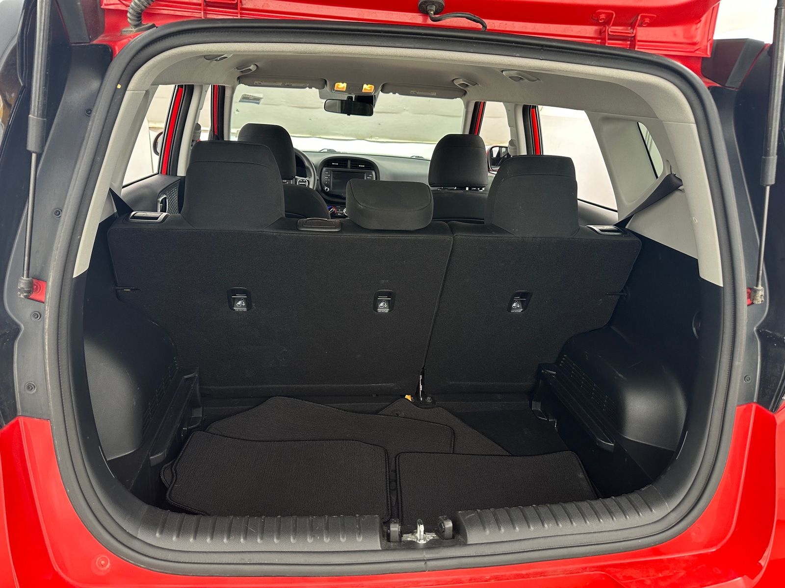 Thumbnail: 2024 Kia Soul - 7