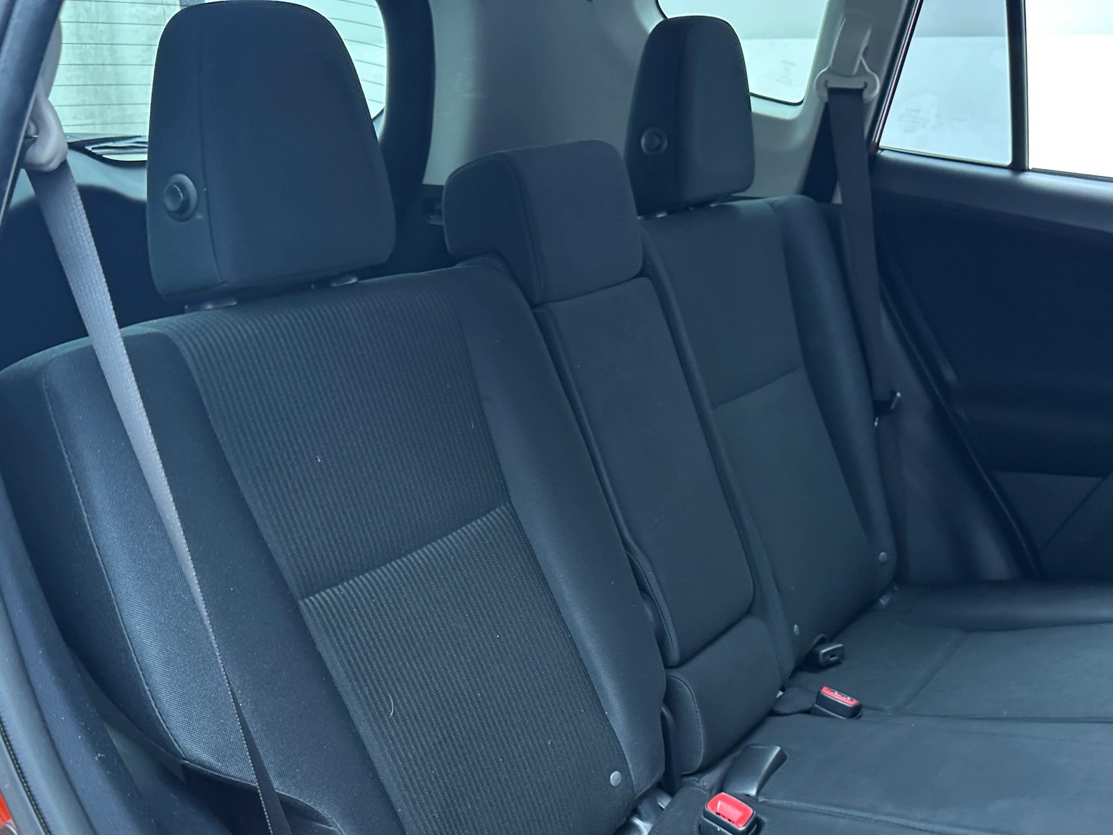 Thumbnail: 2015 Toyota RAV4 - 6