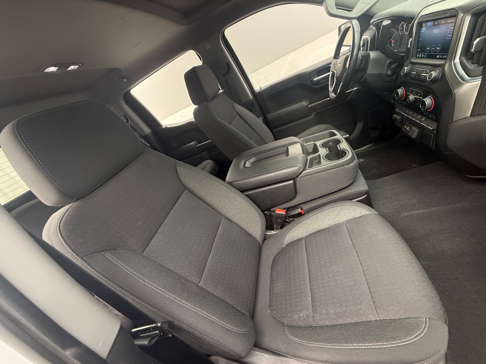 Thumbnail: 2021 Chevrolet Silverado 1500 - 2