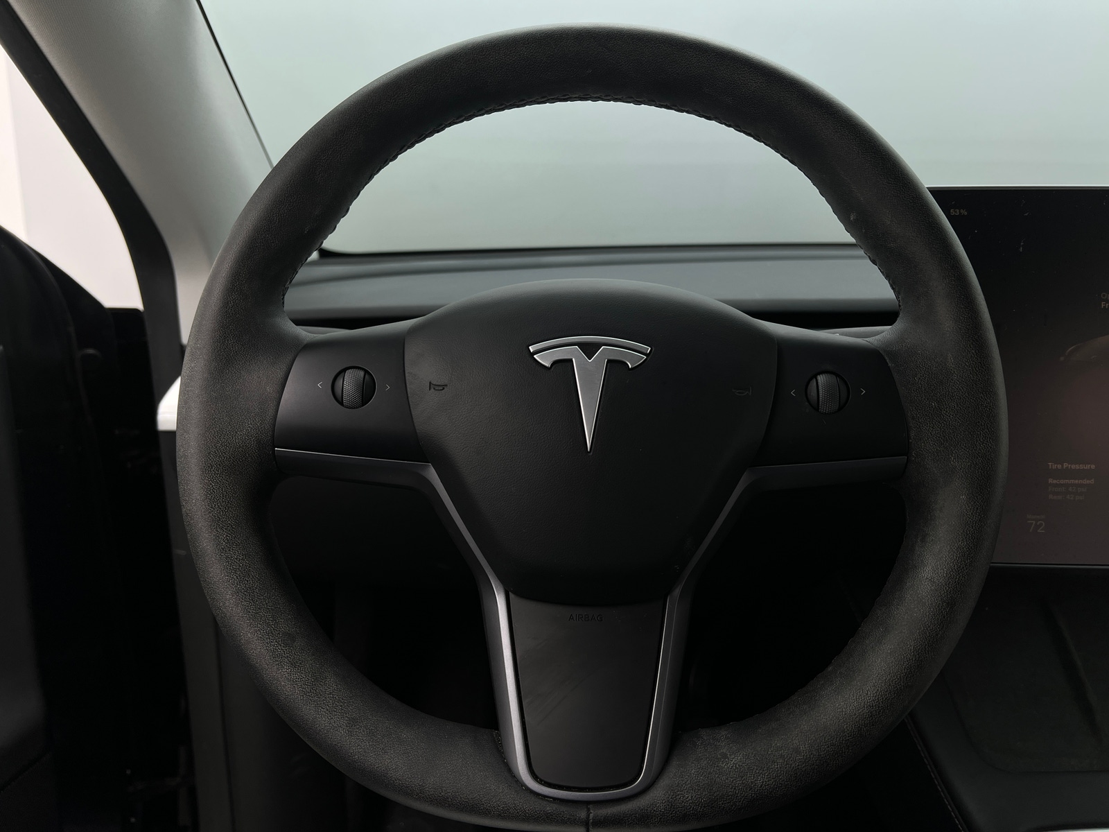 Thumbnail: 2025 Tesla Model Y - 4