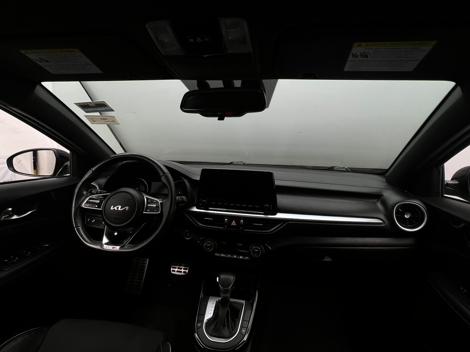 Thumbnail: 2023 Kia Forte - 3