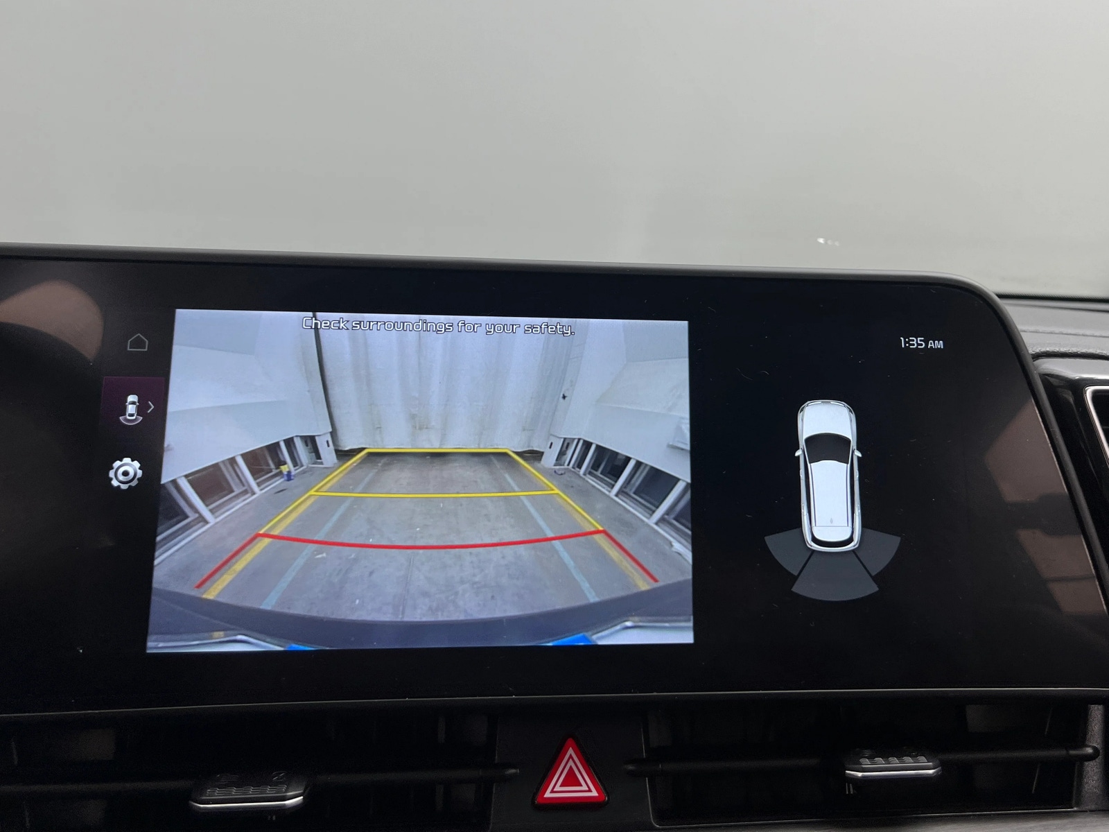 Thumbnail: 2023 Kia Sportage - 3