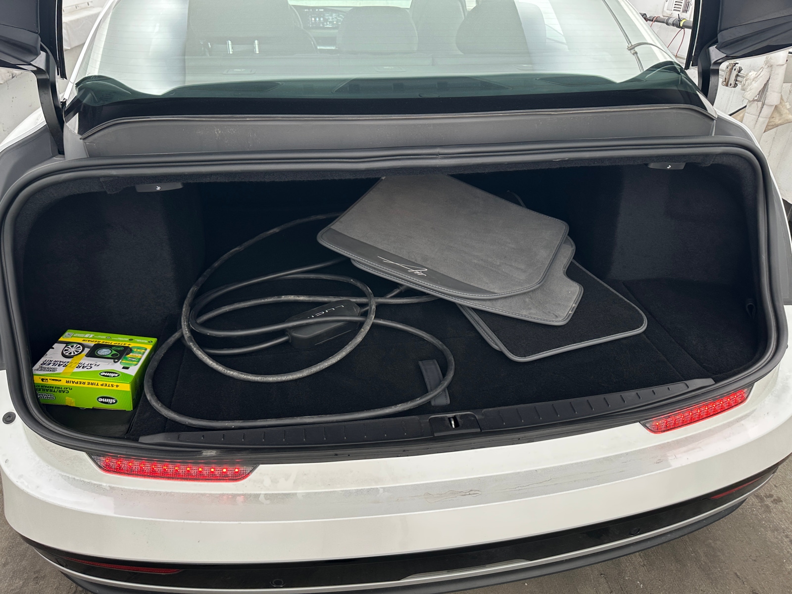 Thumbnail: 2023 Lucid Air - 6