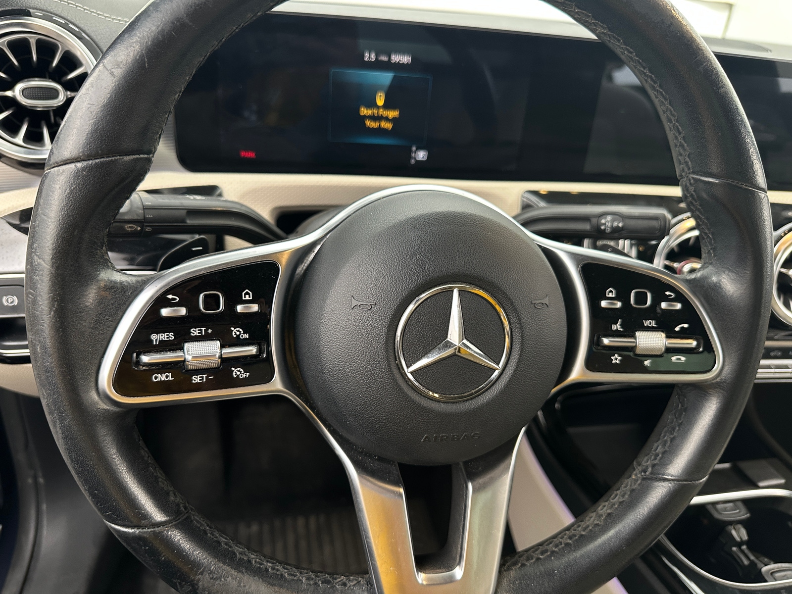 Thumbnail: 2021 Mercedes-Benz CLA - 4