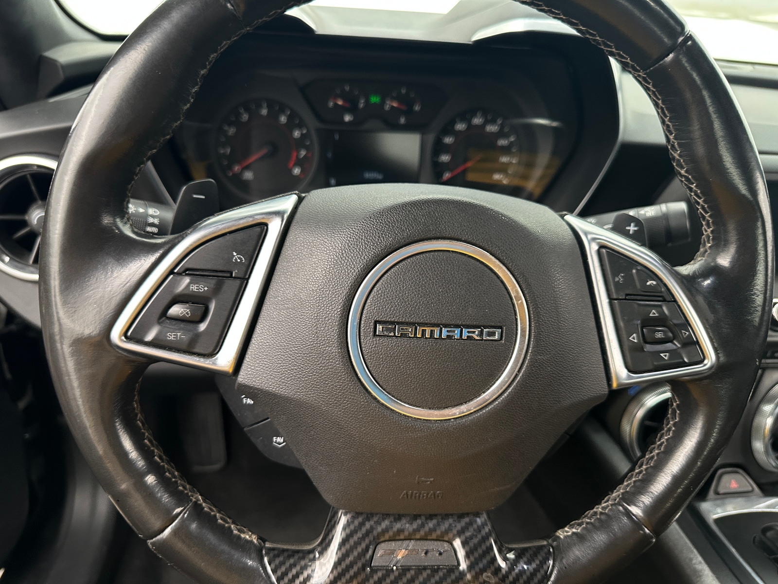 Thumbnail: 2017 Chevrolet Camaro - 4